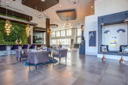 Paradise Cozysuites With Pool And Jacuzzi 11 Phoenix Buitenkant foto