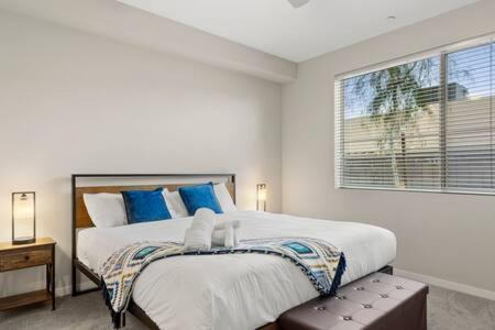 Paradise Cozysuites With Pool And Jacuzzi 11 Phoenix Buitenkant foto